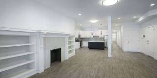 5487-5491 S. Hyde Park Boulevard Gallery 11