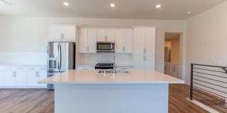 Otay Ranch  3 bd /2 ba Newer Condo w Garage, Laundry + More! Gallery 3