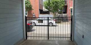 Nice 2 Bedroom in Trendy Lawrenceville Gallery 5