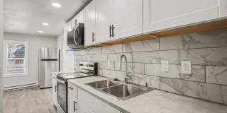 2 Bedroom Single Family Home*Remodeled* Utilities included in rent! Gallery 9