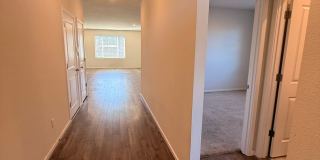 Newer single level 3 bed 2 bath home in NE Salem Gallery 4