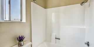 Harbor Pointe Apartments Gallery 16
