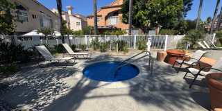 Furnished Bedroom rental with Bonus Kitchenette and office room Gallery 16
