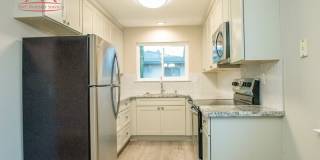 3820 Moorpark Avenue Gallery 8