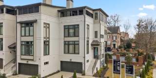 971 Laurel Court NE Gallery 1