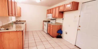 2800 McDonald Gallery 33
