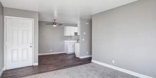 The Henley Apartment Homes Gallery 31