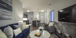 The Ivy at Berlin Place Gallery 18