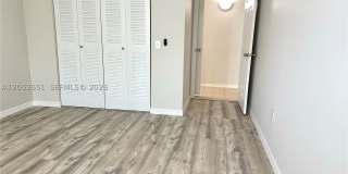 1020 Villa Ln Gallery 12