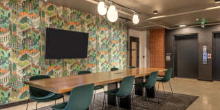 Arlo Gallery 39