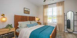 Middle Sound West Apartments Gallery 60