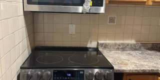 5 Sutton St. Gallery 8