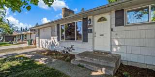 Warm & Welcoming Home in Spokane – Great Location on W Bismark Ave Warm & Welcoming Home in Spokane – Great Location on W Bismark Ave Gallery 40