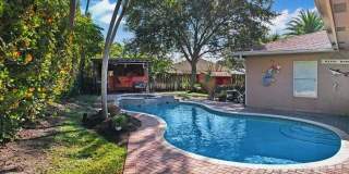 2220 W Pineridge Court Gallery 35