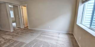 Large Townhome Gallery 12