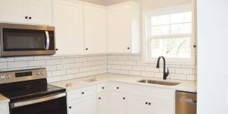 1430 Village Loop Gallery 3