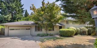 Beautiful 4 Bedroom Home Gallery 4
