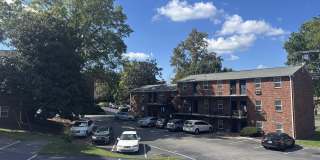 Windsor Court Gallery 23