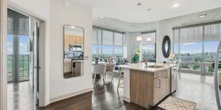 Skyhouse Frisco Station Gallery 11