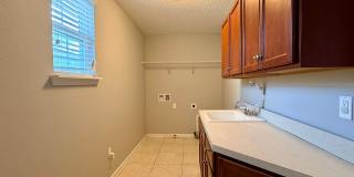 Spacious 5-Bedroom Home with Over 3,000 Sq. Ft. in a Fantastic Community! Gallery 27