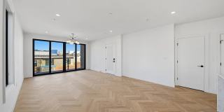 545 E 2nd St Gallery 3