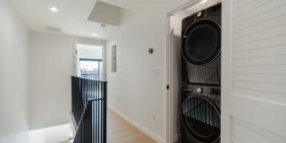 6765 Lexington Ave Gallery 20