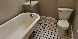 Refreshed 3 BR Home in Southwest Philly Gallery 10