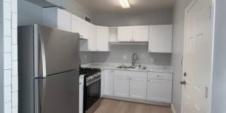 2400 S 15th Street Gallery 4