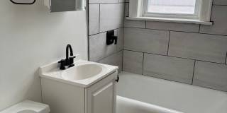 7348 S King Dr Gallery 4