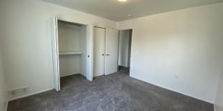 Gale Gardens Apartments Gallery 17
