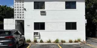 963 NW 5th St Gallery 1