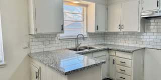 Updated 3/1.5 with Bonus Room in North by Northwest! Gallery 7