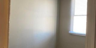 131 S Blakely Street Gallery 17