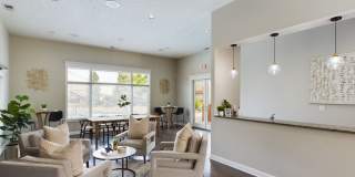 Stone Ridge Flats & Townhomes Gallery 11