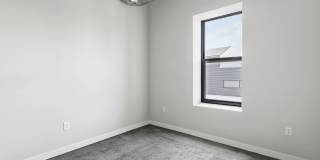 The Fountain Building Gallery 9