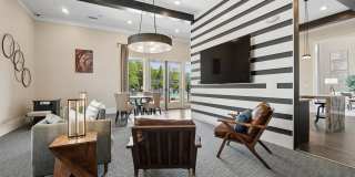 Mosby Poinsett Gallery 25