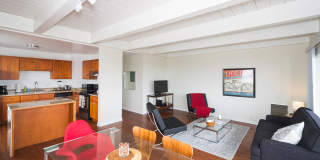 660 Clipper Gallery 16