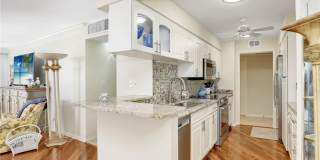 4005 Gulf Shore Blvd N unit: 800 Gallery 28