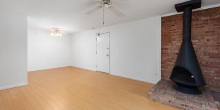 6147 Knoll Wood Court Gallery 5