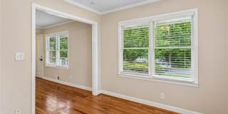 1910 La Dawn Gallery 10