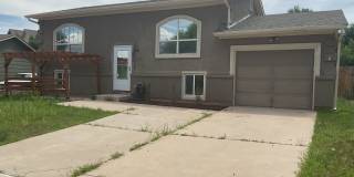 4 bedroom home on Keith for Rent Gallery 1