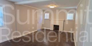 5011 East 39 Terrace Gallery 4