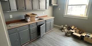 4231 Sheldon Ave Gallery 3