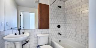 2600 S Catalina Street - Co-Living Gallery 33