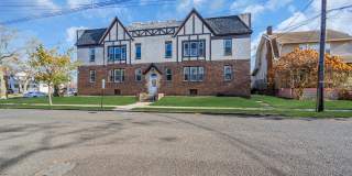 922 4th Avenue Gallery 1