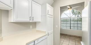 Townhome in Phoenix Gallery 14