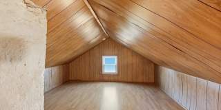 1452 Summit Street Gallery 19