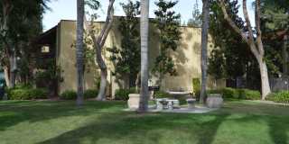 2/1 Executive Condo Gallery 1