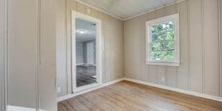 Freshly Updated 3 Bedroom House Gallery 16