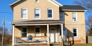 504 E Winneshiek St Gallery 1